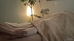 デコルテ・肩甲骨まわりのアロマトリートメント